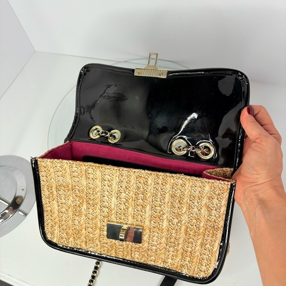 Betsey Johnson Strawberry Fields Top Handle Crossbody Bag Straw Pearls Natural - Picture 10 of 11